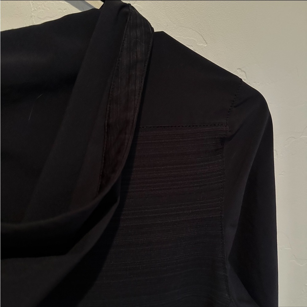 Salomon Lightweight Jacket Shell - Picture 7 of 7
